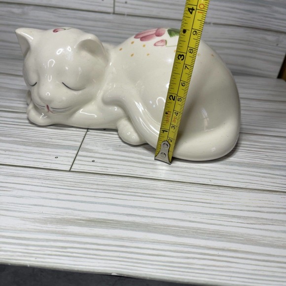 Vintage Hand Painted Pink Green Floral Ceramic Sleeping Cat Kitten - Picture 8 of 8